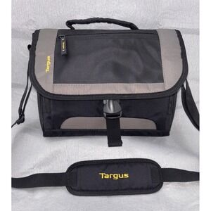 Targus TSM148-50 CityGear Mini Messenger Travel Bag Tablet Ipad Notebook Case EC